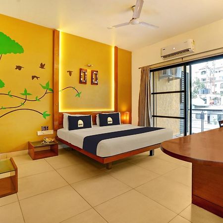 העיר בנגלור Astra Hotels & Suites - Marathalli מראה חיצוני תמונה
